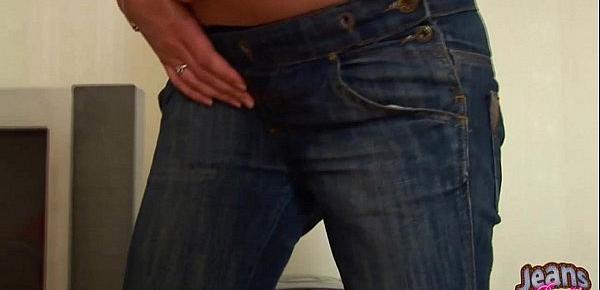  Flashing my panties in tight jeans gets me so wet